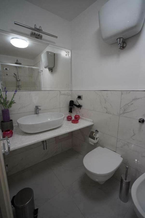 Residenza Vecchi Tempi Bed and Breakfast Vibo Valentia Buitenkant foto